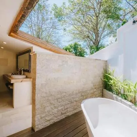 Chanteak Bali Jimbaran  Exterior photo